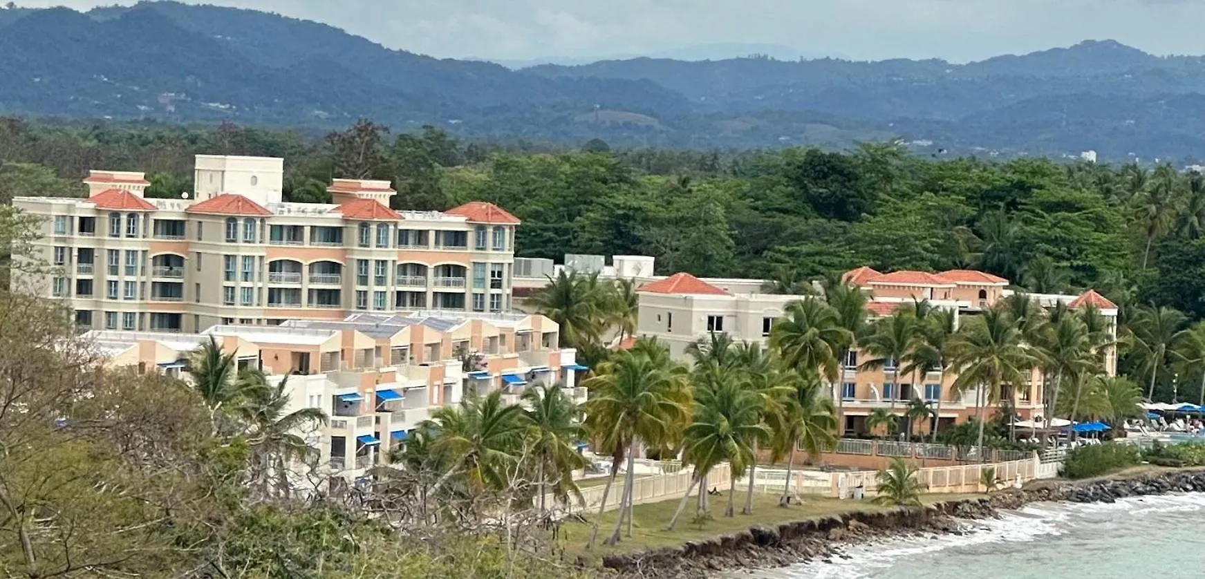 Oceanfron Villa De Playa Almirante La Tosca